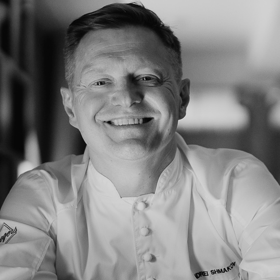 Андрей  Шмаков
