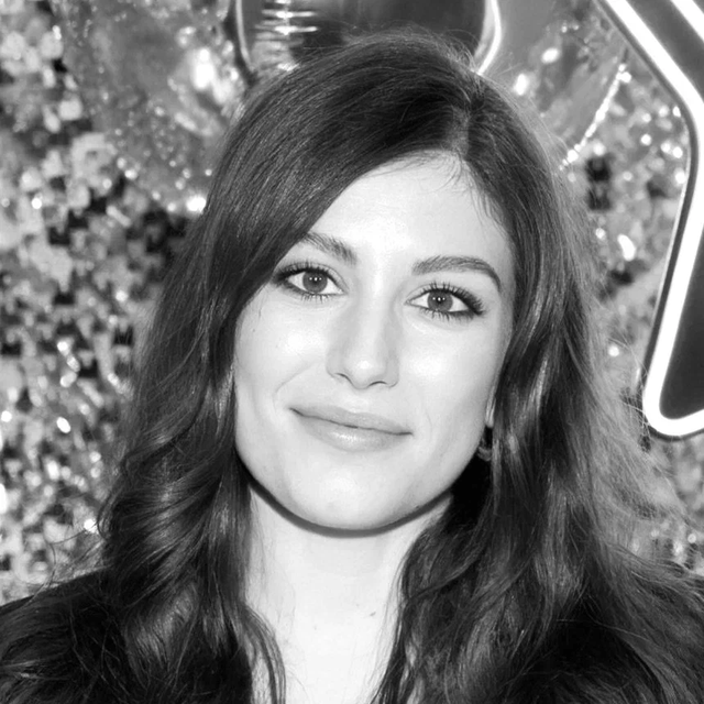 Виктория Танес